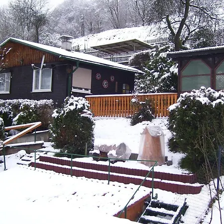 Holiday Thuringer Ferienhauschen 1 *